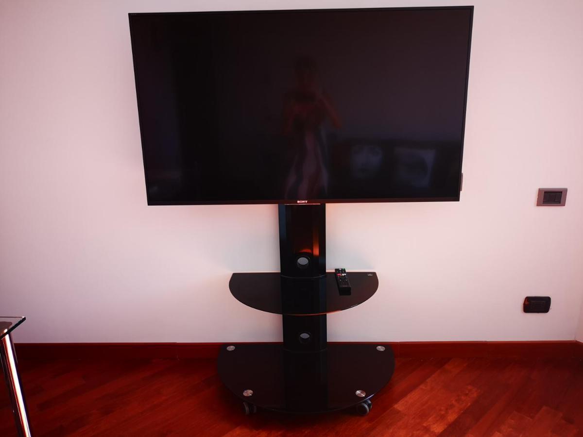 Suite Lambruschini Central With Top City View - Free Covered Parking Genoa Luaran gambar