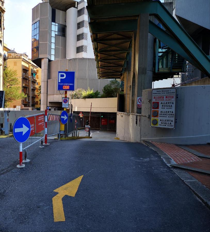 Suite Lambruschini Central With Top City View - Free Covered Parking Genoa Luaran gambar