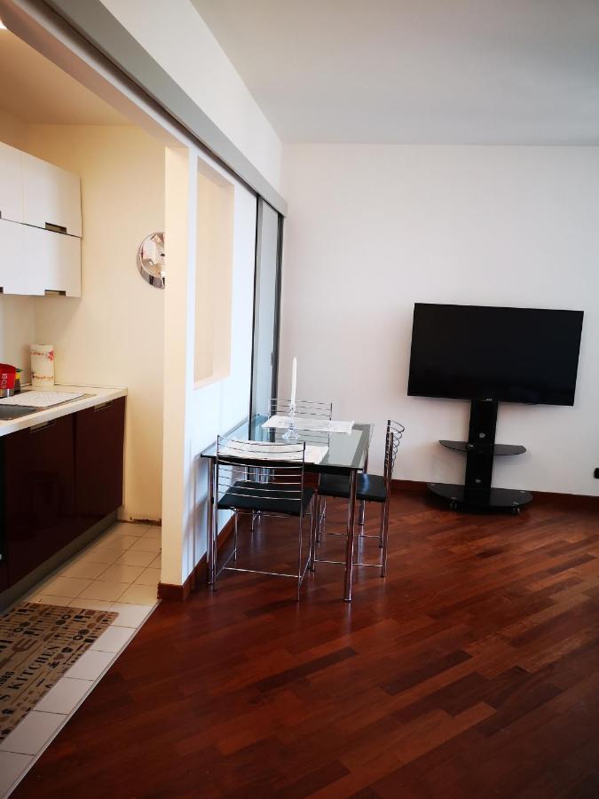 Suite Lambruschini Central With Top City View - Free Covered Parking Genoa Luaran gambar