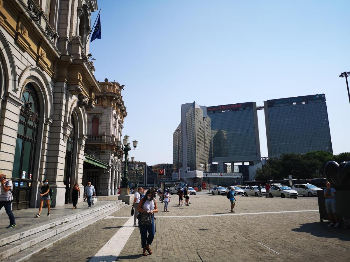 Suite Lambruschini Central With Top City View - Free Covered Parking Genoa Luaran gambar