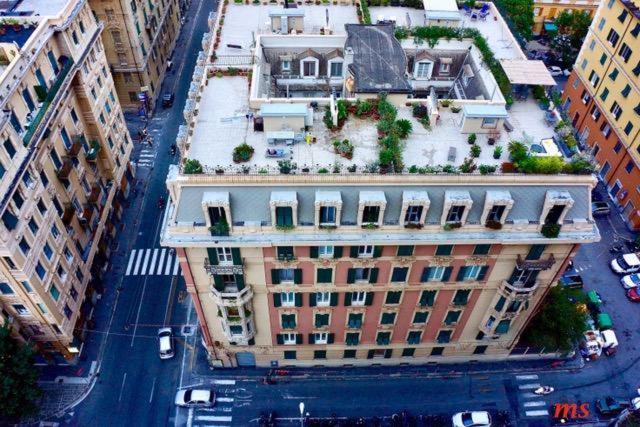 Suite Lambruschini Central With Top City View - Free Covered Parking Genoa Luaran gambar